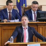 Парламент Делян Добрев