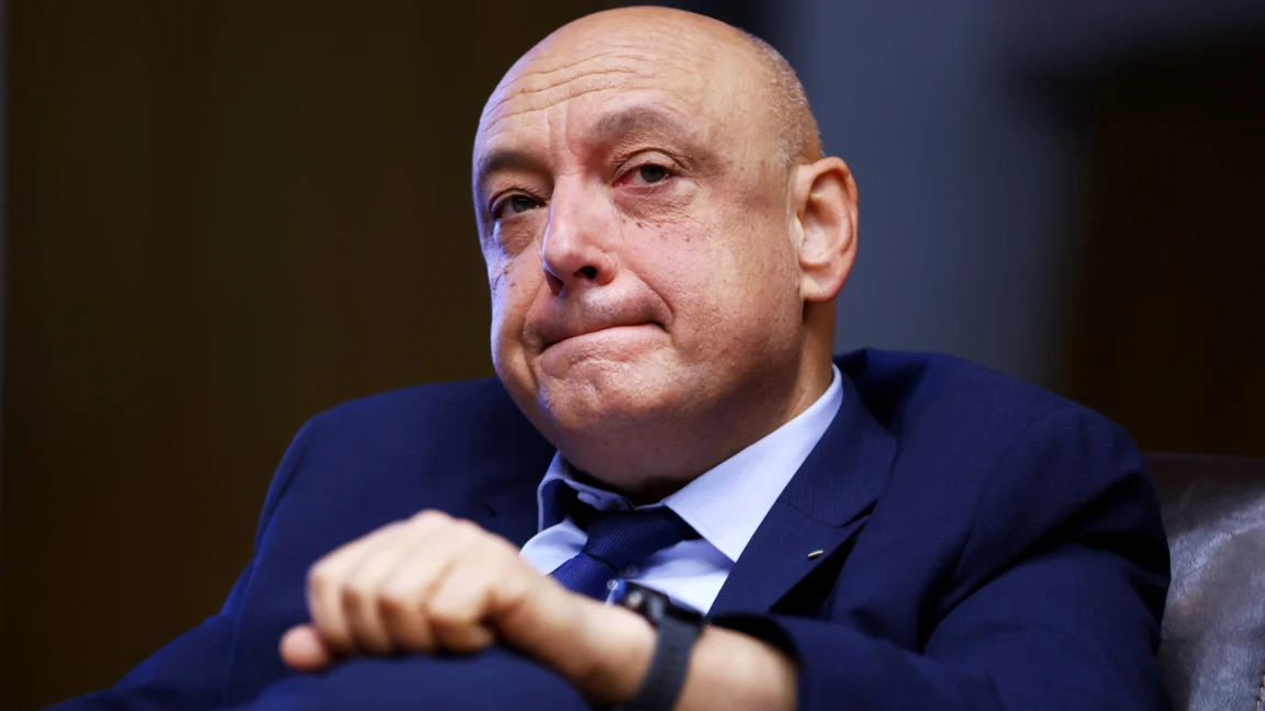 Президентът назначи Николай Неновски за член на Управителния съвет на БНБ 