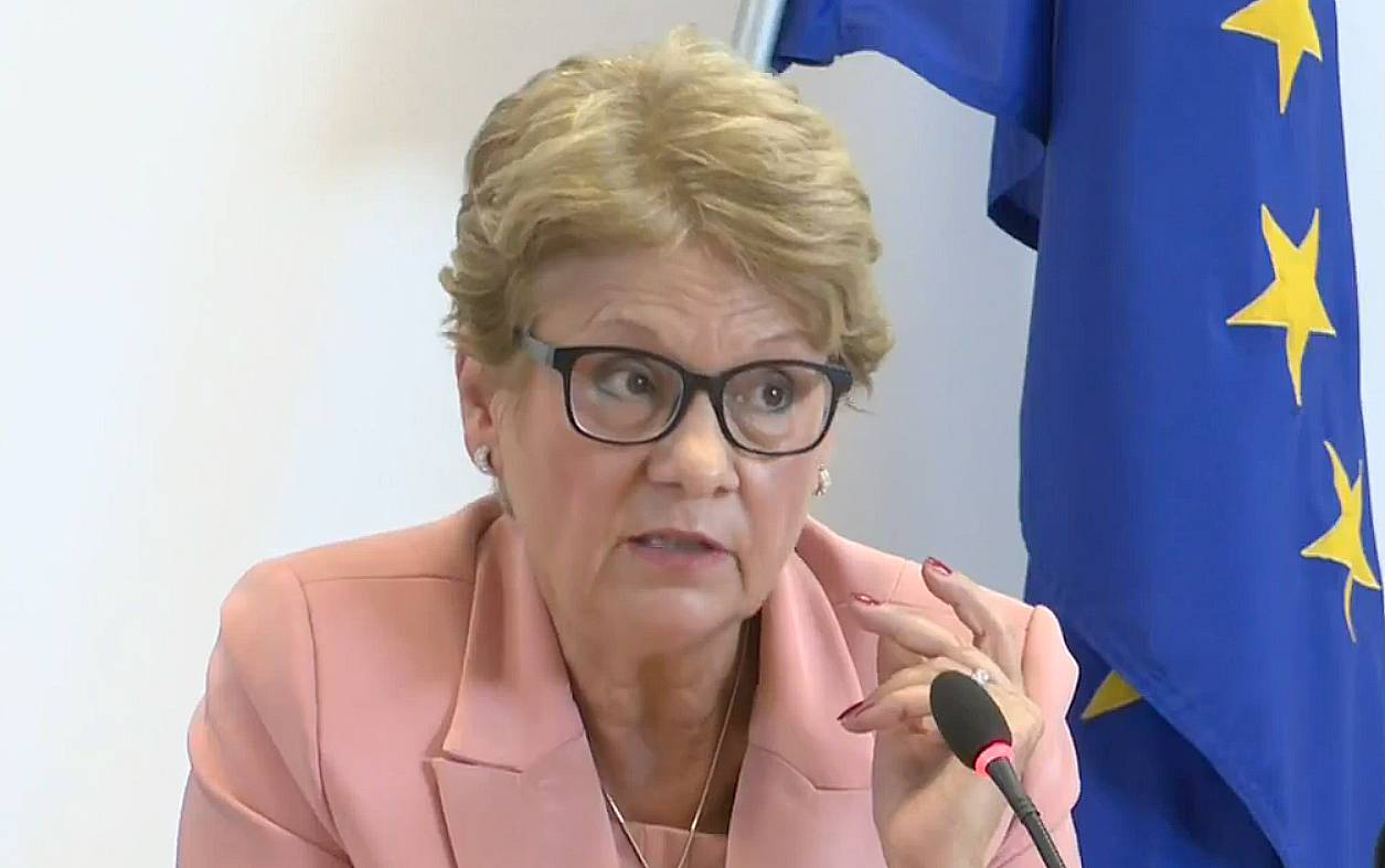 Автомагистрала "Хемус" Виолета Комитова