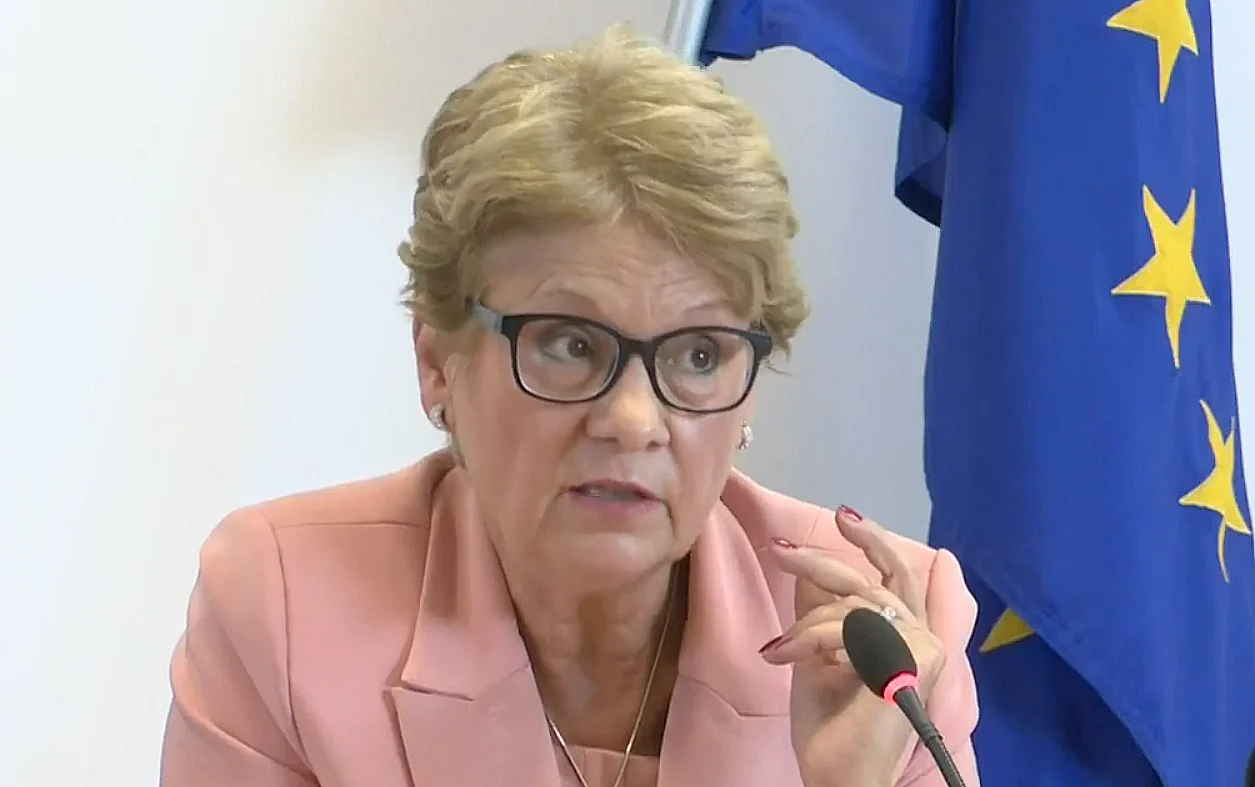 Автомагистрала "Хемус" Виолета Комитова