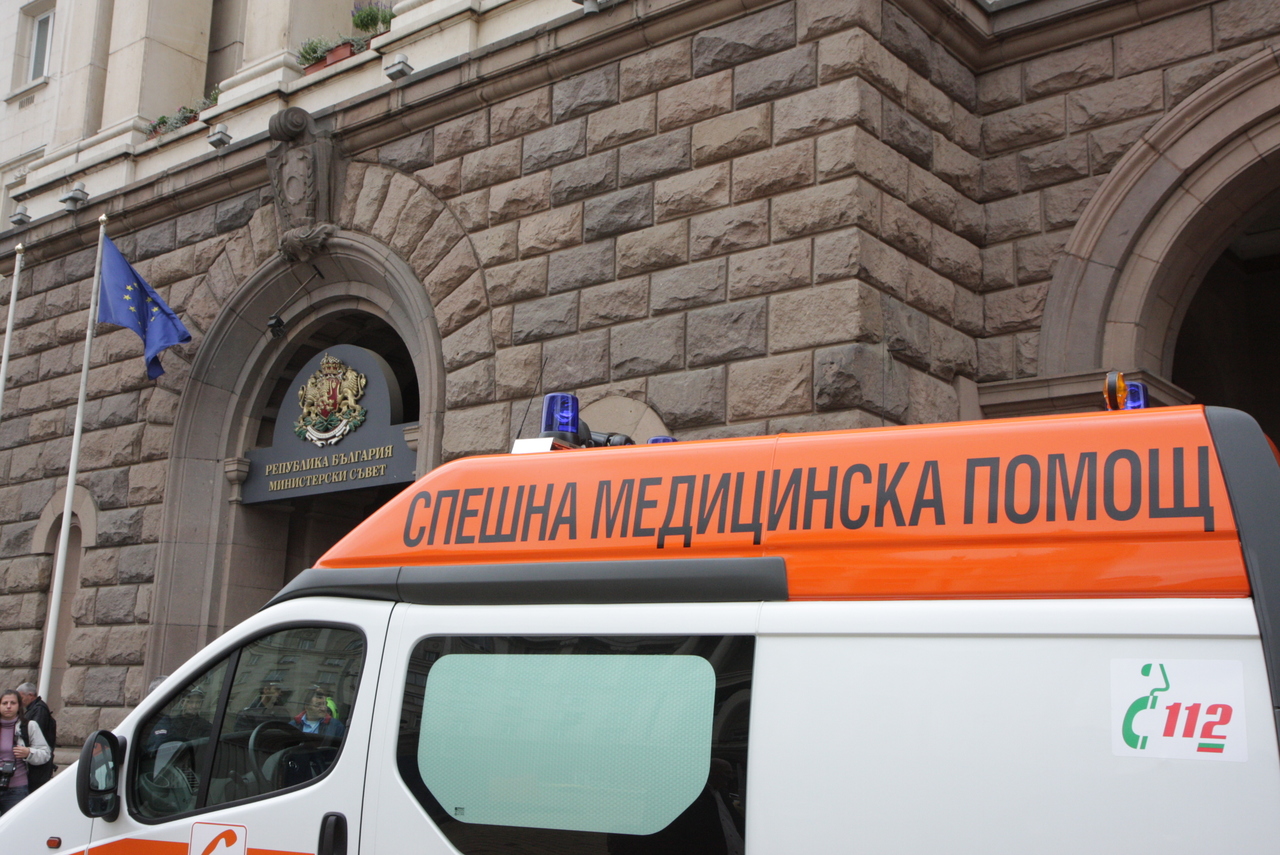 Премиерът Бойко Борисов ще присъства на официална церемония по време на която ще бъдат дарени четири линейки на „Бърза помощ” –София. Събитието ще се състои в понеделник
