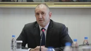 Румен Радев