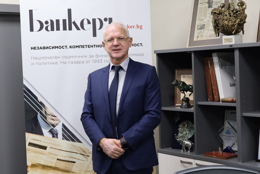 Васил Велев
