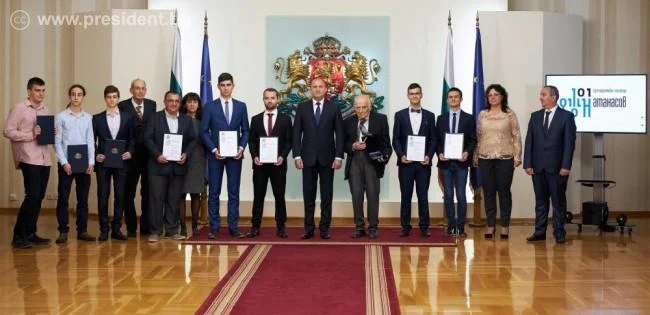 Президентът Румен Радев връчи наградите "Джон Атанасов" 2020