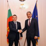 вицепремиерът по икономическите политики и министър на транспорта и съобщенията в служебното правителство Христо Алексиев прие поста от заместник-министър Владимир Върбанов