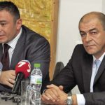 Главният секретар на МВР Светлозар Лазаров и шефът на полицията Тодор Гребенаров отчитат