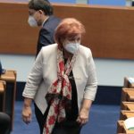 Парламент бюджет Менда Стоянова