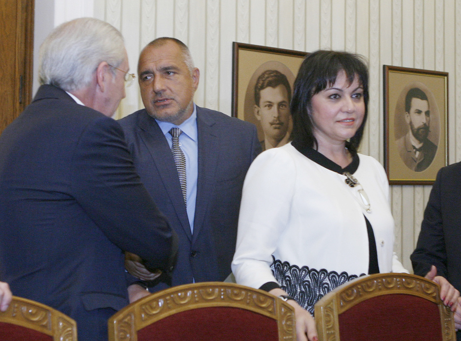 Президентство Лютви Местан Бойко Борисов Корнелия Нинова
