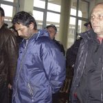 Наркобосът Огнян Атанасов (вдясно) не иска и да чуе за гръцки затвор.