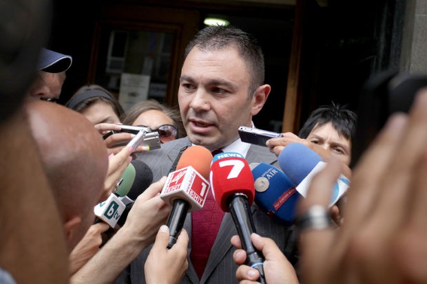 светлозар лазаров