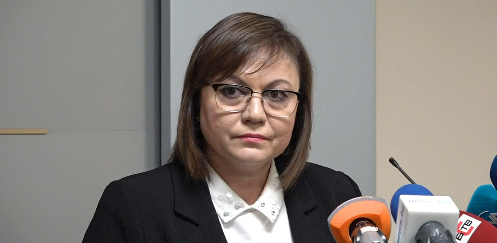 Корнелия Нинова