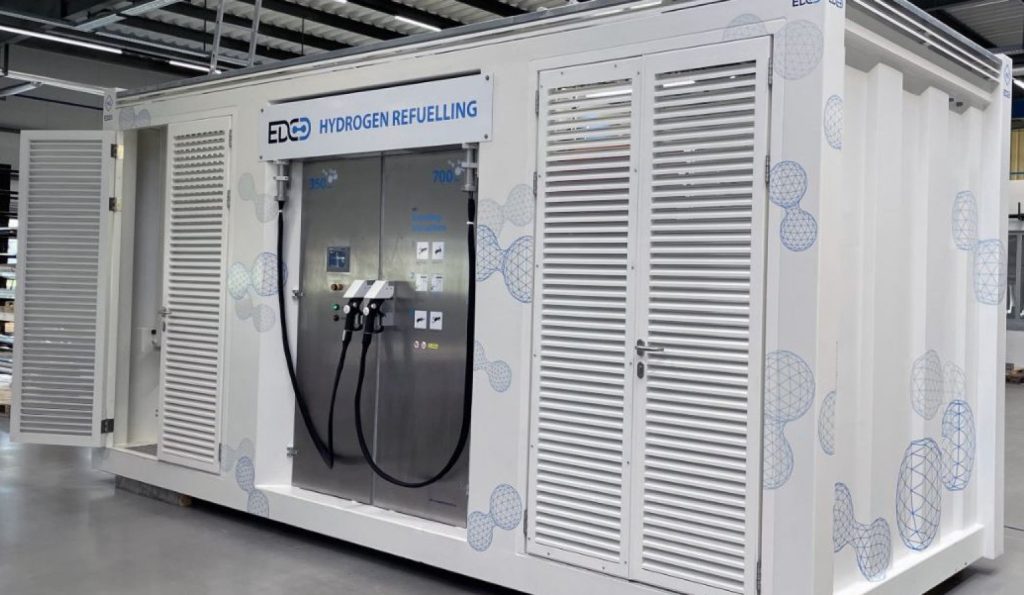 Първата водородна зарядна станция в България започва работа