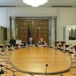 Парламент комисия по бюджет и финанси