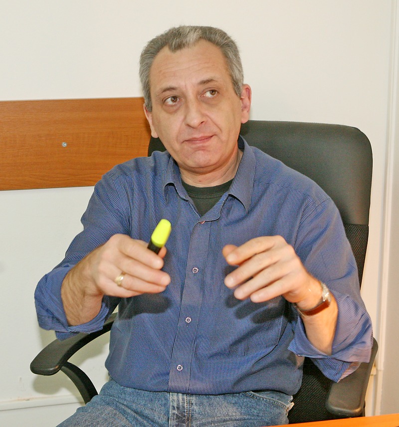 Емил Савов