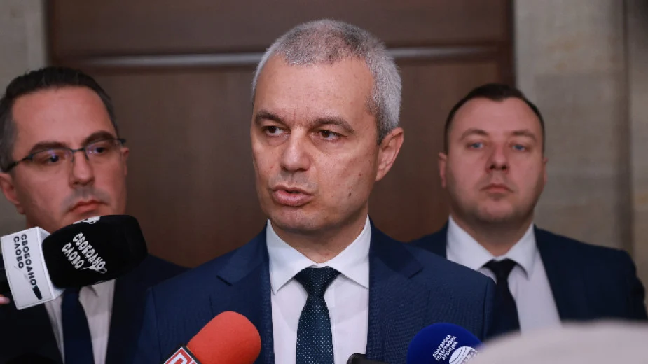 Костадинов: "Възраждане" няма да подкрепи т.нар. удължителен бюджет