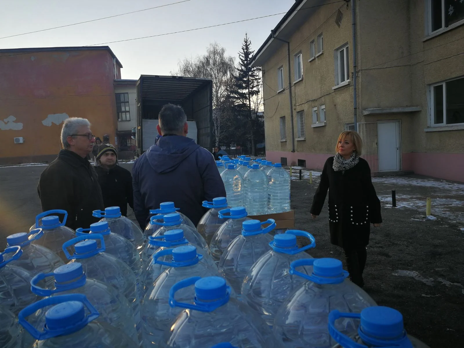 "Изправи се.БГ" "Вода за Перник"