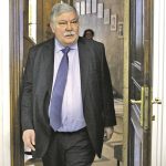 Ген. Стоян Тонев побърза да сложи каруцата пред коня.