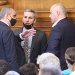Парламент Андрей Гюров