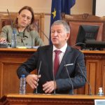 Парламент бюджет НЗОК Стойчо Кацаров министър на здравеопазването