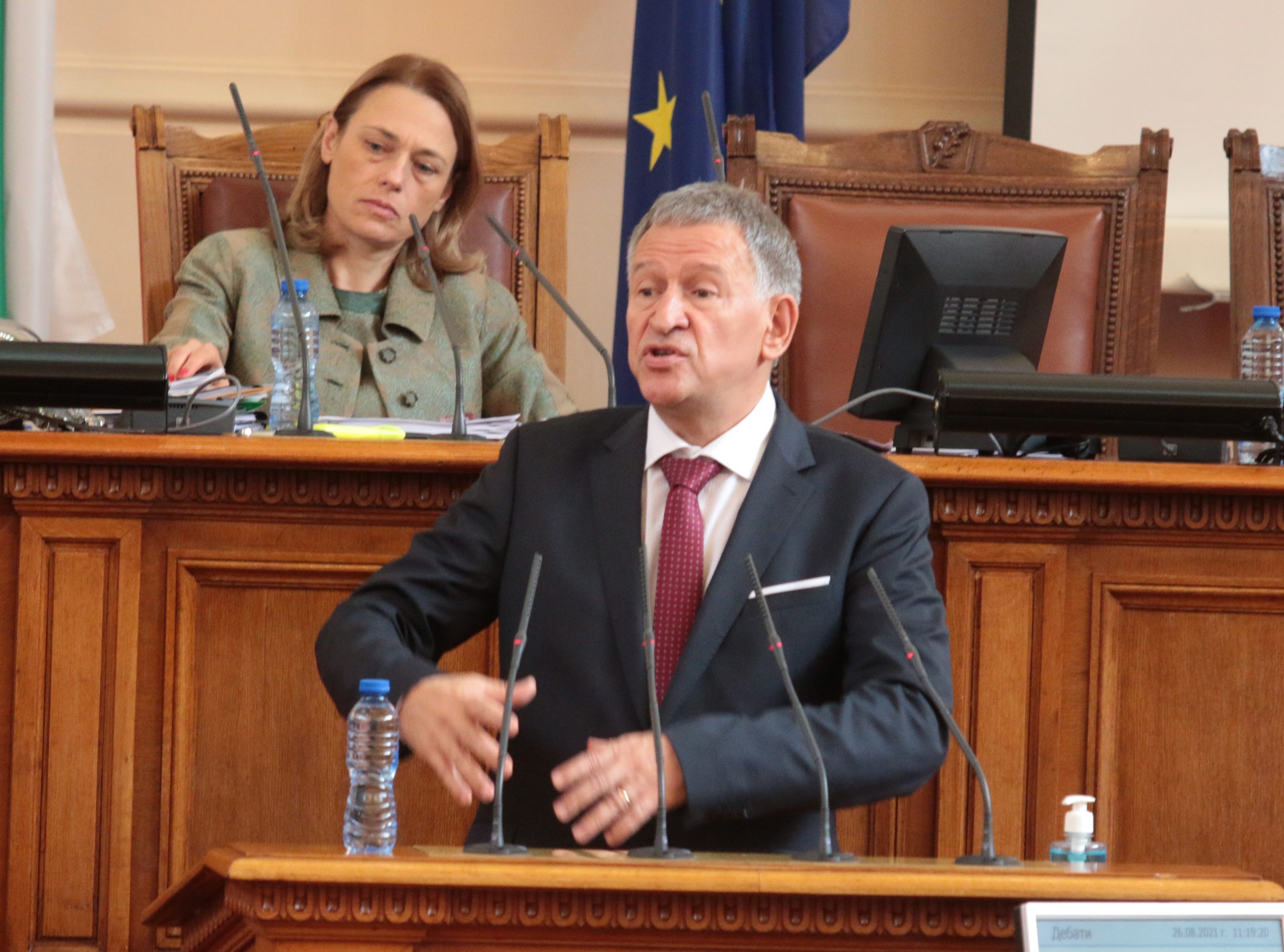 Парламент бюджет НЗОК Стойчо Кацаров министър на здравеопазването