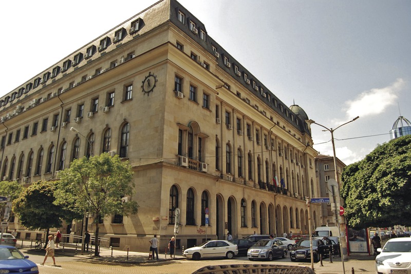 Реформата в пощите зацикли