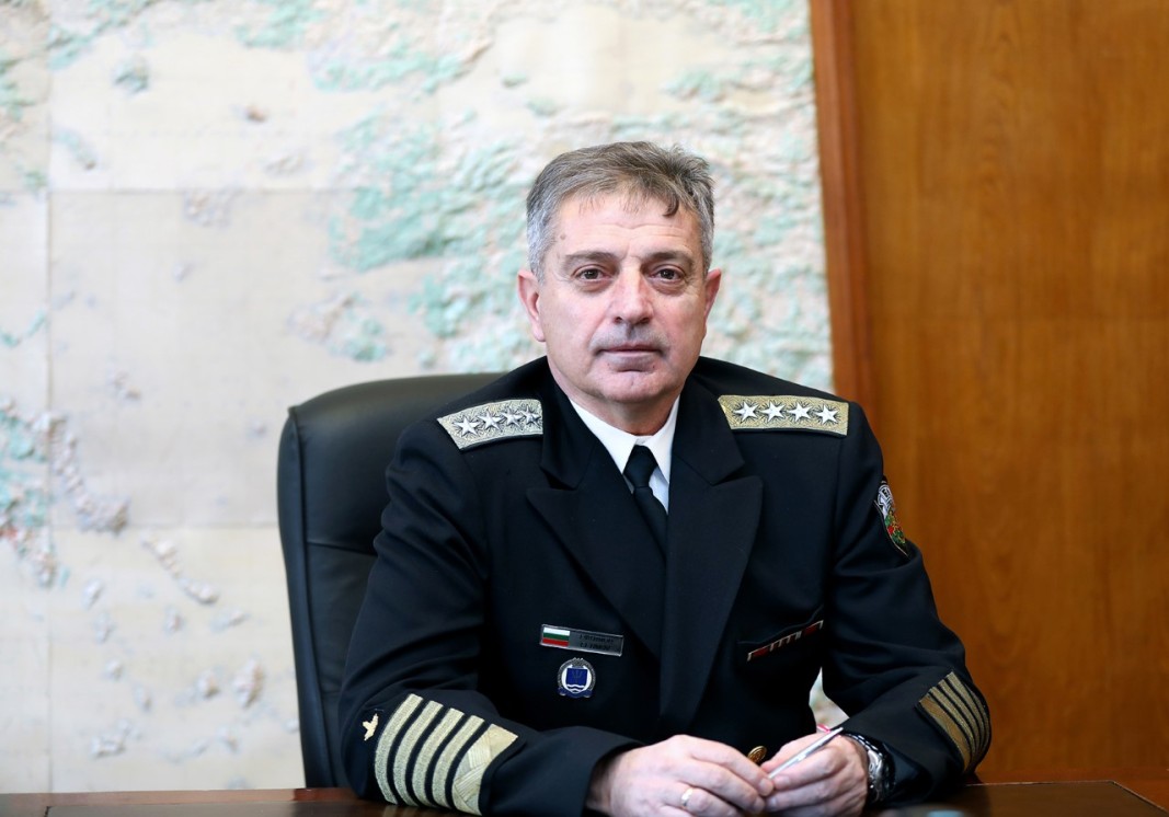 адмирал Емил Ефтимов