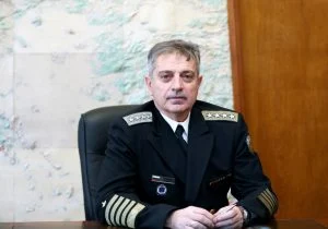 Началникът на отбраната адмирал Емил Ефтимов е подал рапорт за освобождаване от военна служба