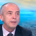 Доц. Мангъров
