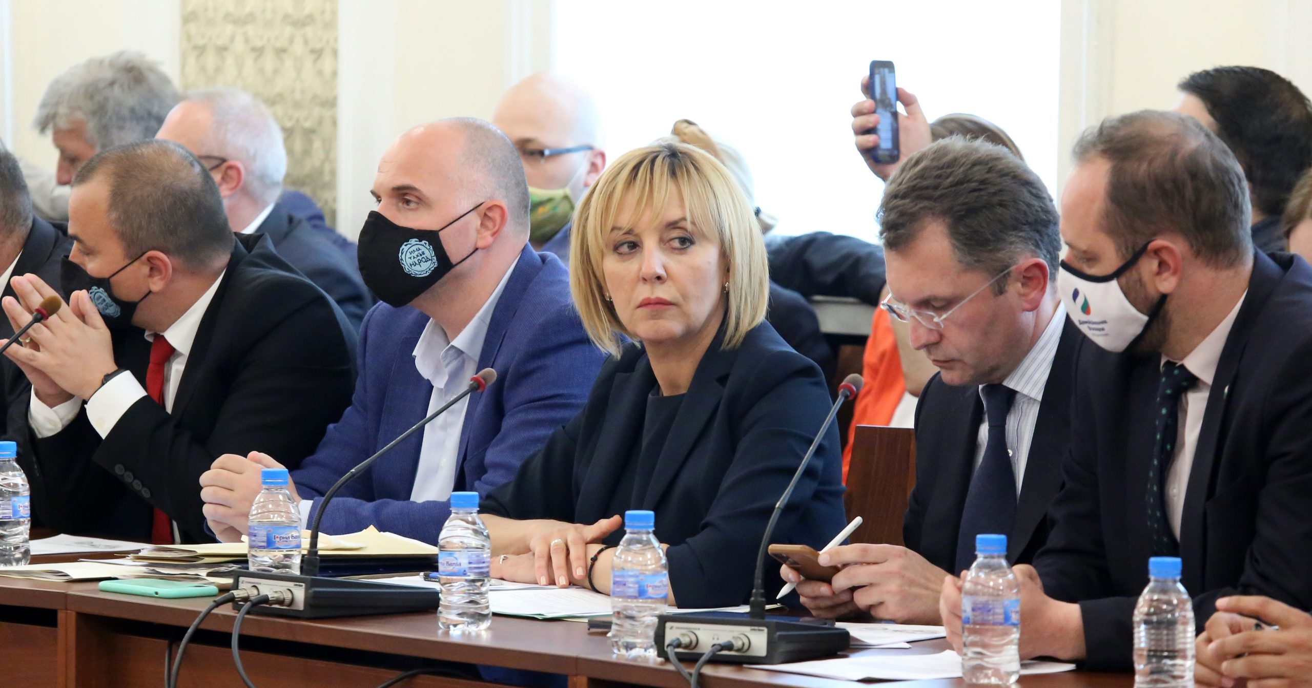 Парламент Комисия по ревизия Мая Манолова