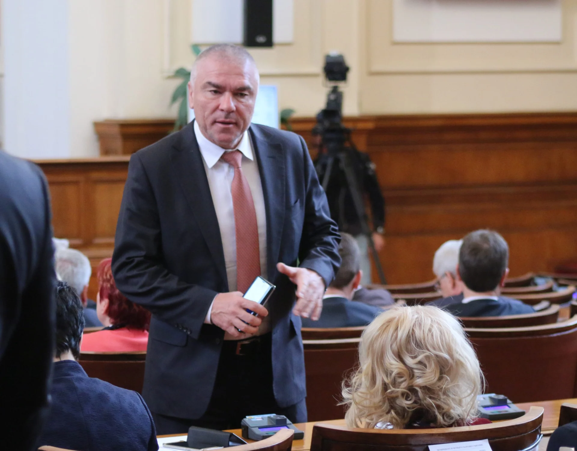 Парламент Веселин Марешки