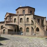 Базилика „Св. Виталий“ Равена