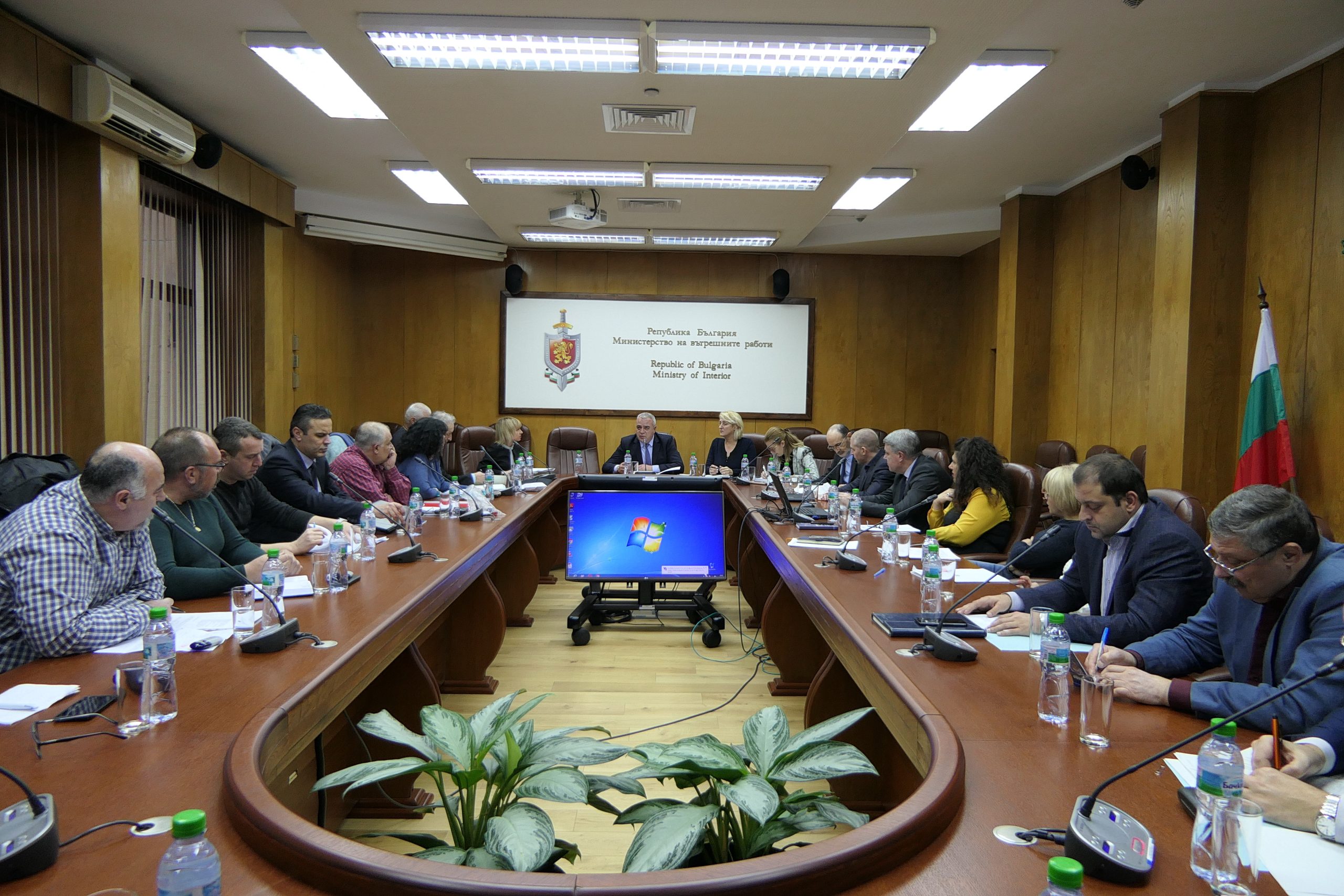 мвр-тристранен съвет