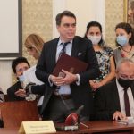 Парламент заседание на комисията по бюджет и финанси здравеопазване труд и социална политика Асен Василев