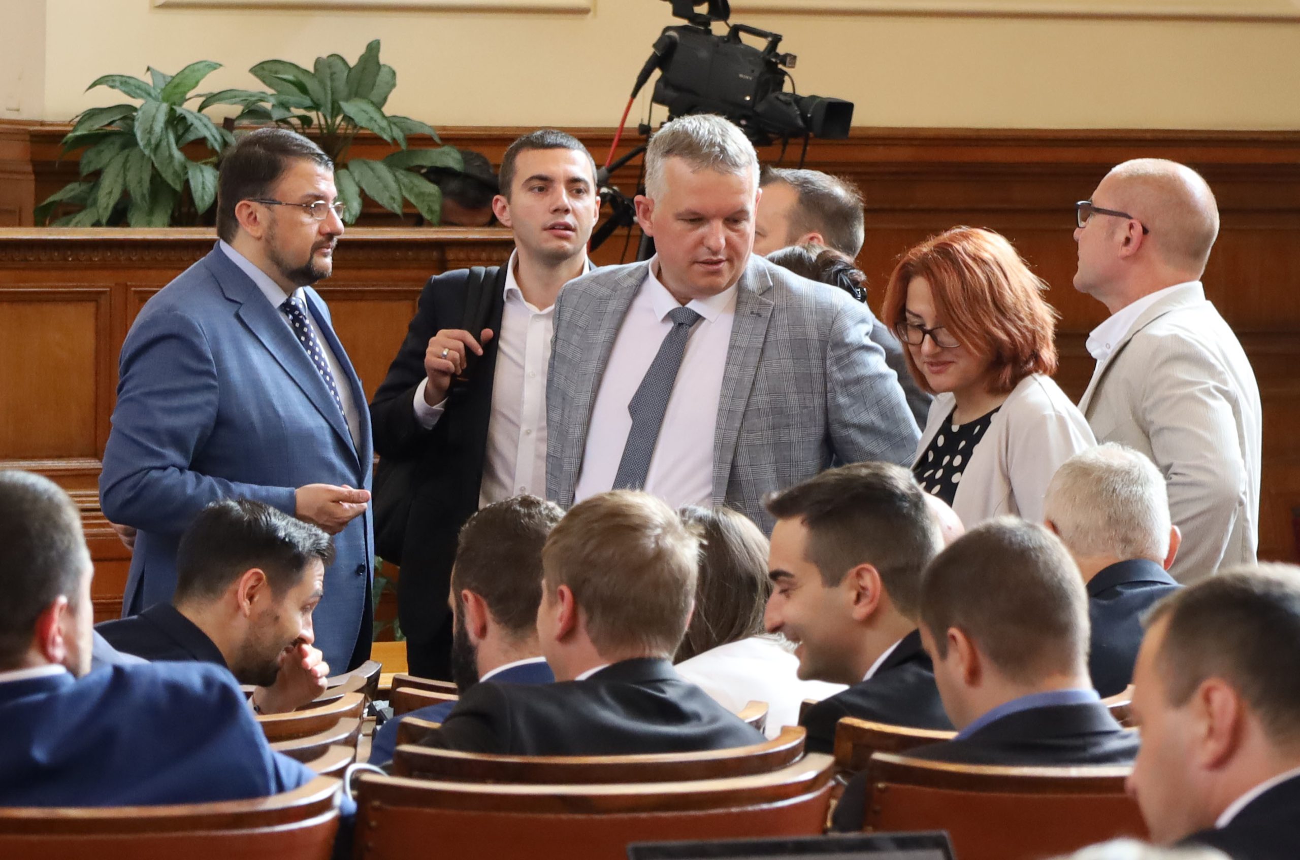 Парламент