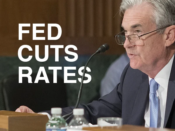 Доларът се закрепи на 11 декември след колебливото решение на ФЕД