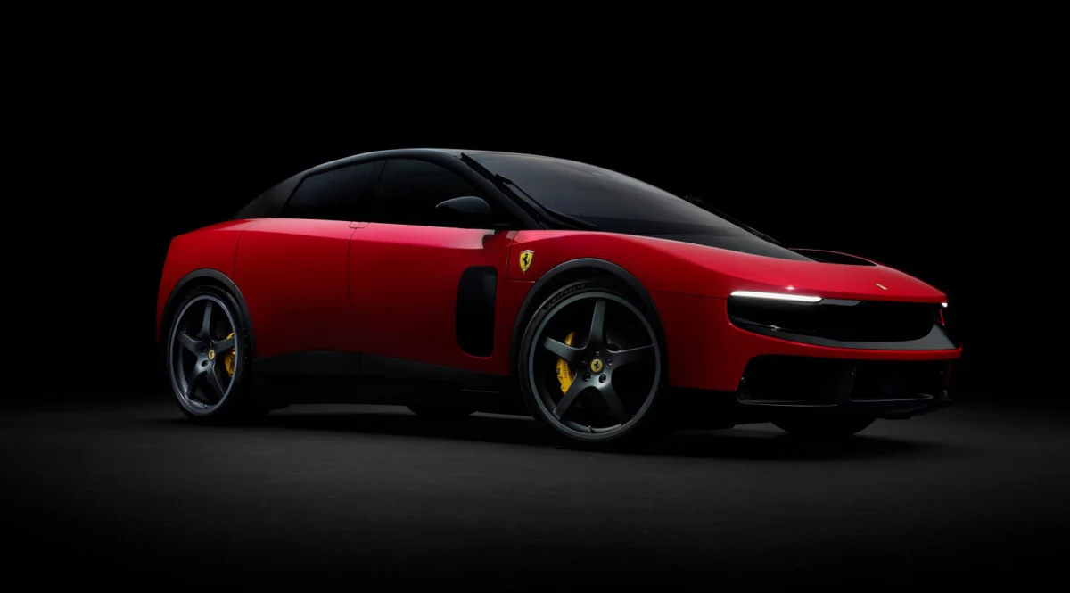 Ferrari представи първия си електромобил - модела Luce с цена от 550 хил. евро
