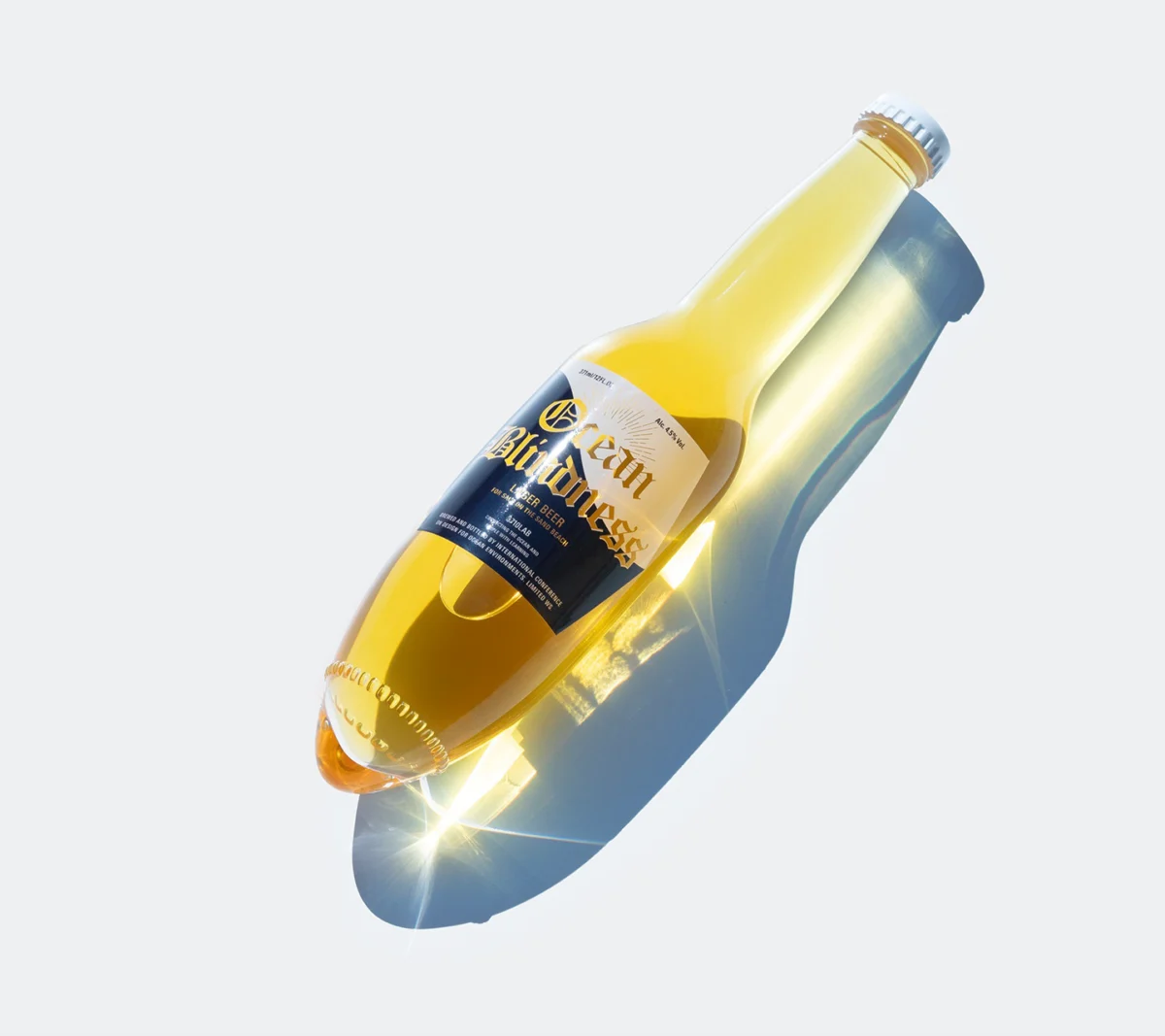 Японският дизайнер Кenji Abe създаде перфектната бутилка за бира на плажа