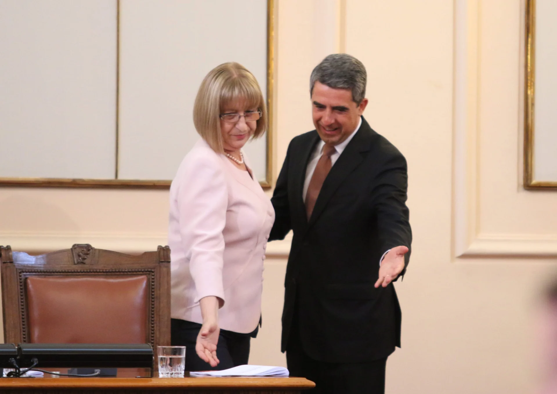 Парламент Предложение за произвеждане на национален референдум Росен Плевнелиев Цецка Цачева