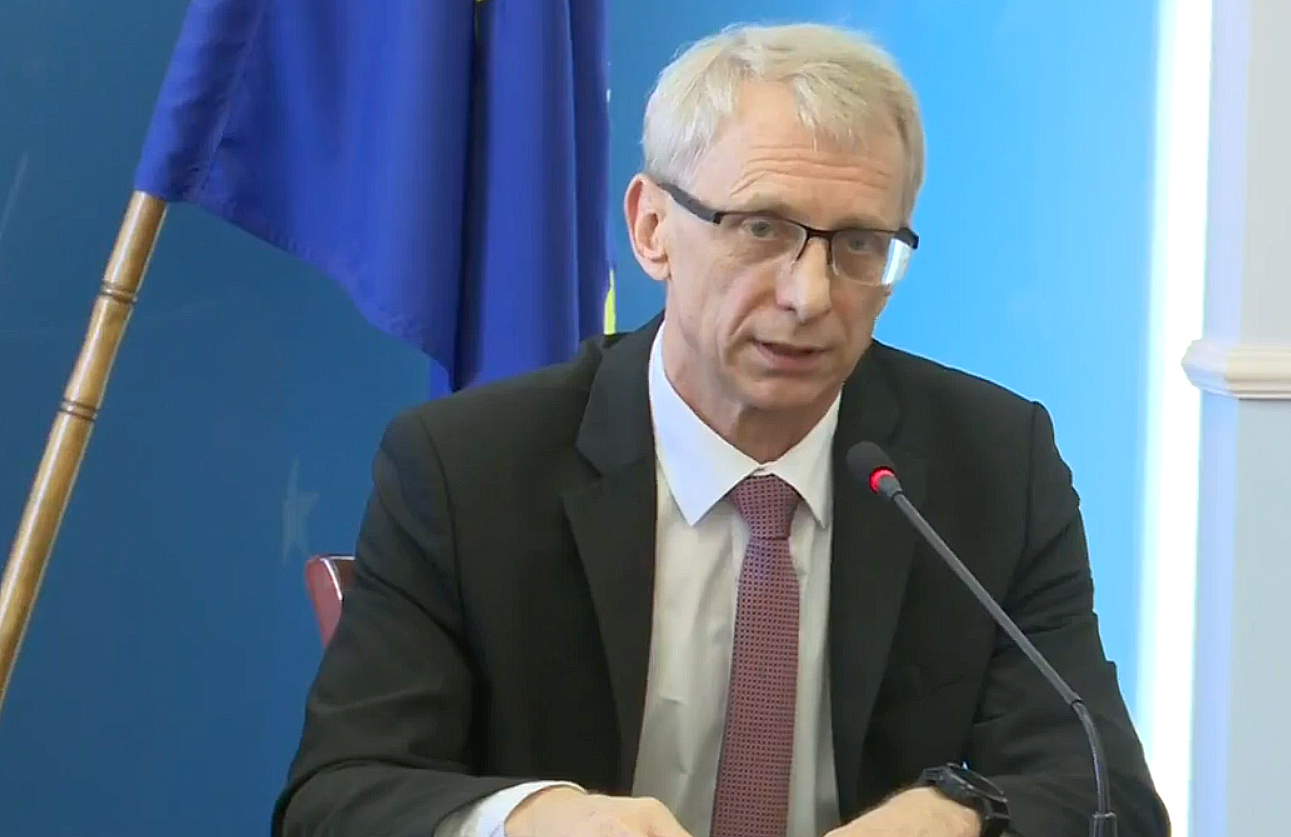 Николай Денков