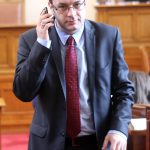 Парламент Тома Биков