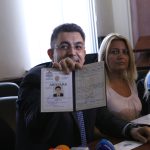 Парламент консултации ИТН Изправи се диплома Пламен Николов