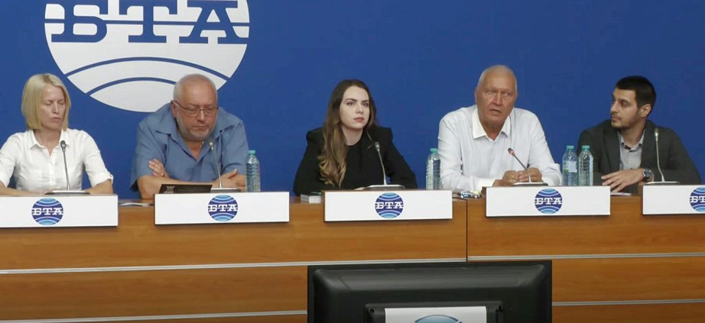 Нургюл Салимова горда с постижението си в Баку 6 ffgtrey1