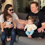 Илон Мъск купува имение за 35 млн. долара, за всичките си 12 деца и техните майки
