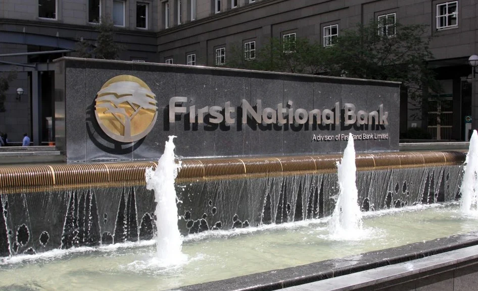 Империята на милиардера Йохан Рупърт пренарежда портфейла си