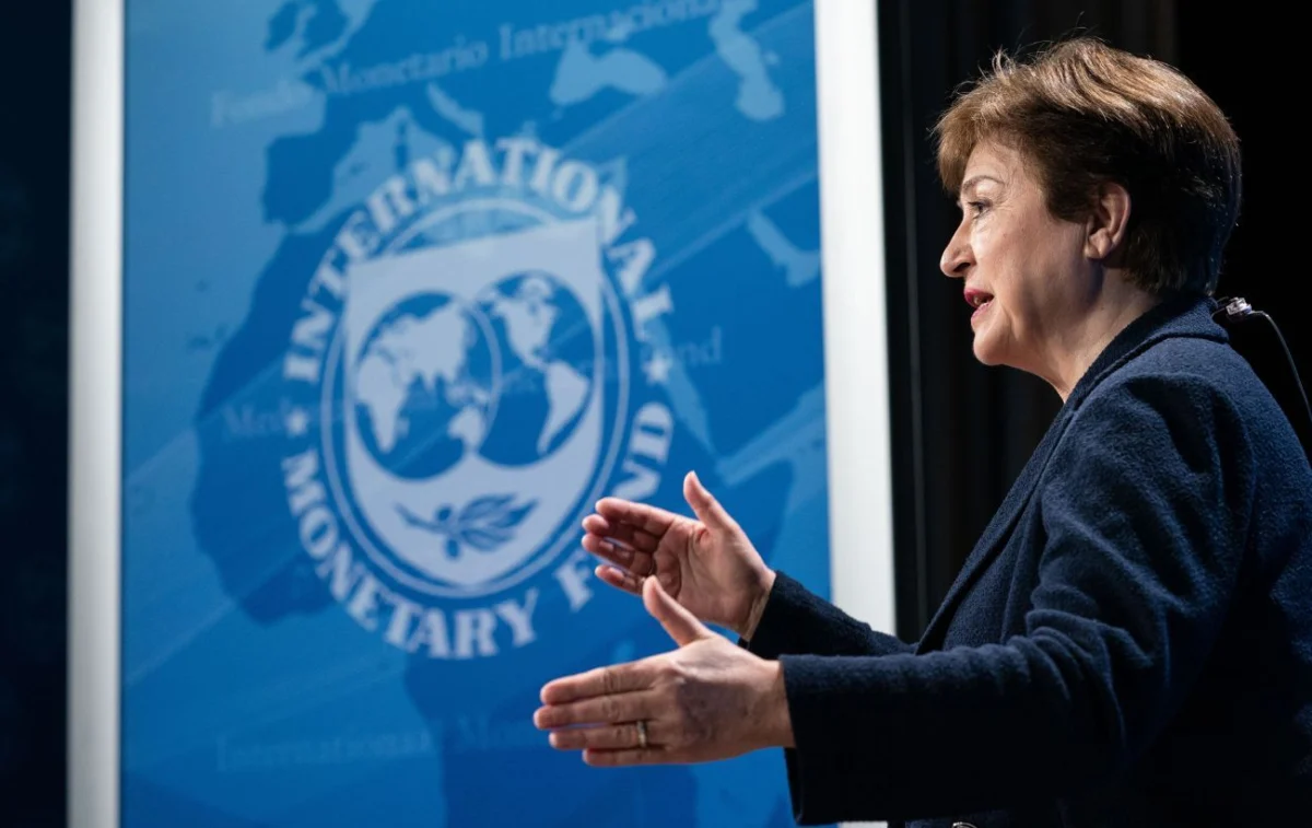 Начало 9 МВФ е смекчил ключовите си условия за нов заем за 8.1 млрд. долара за Украйна, твърди Киев