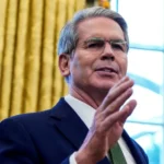 Г-7 обсъжда мита и санкции срещу страни, купуващи руски петрол