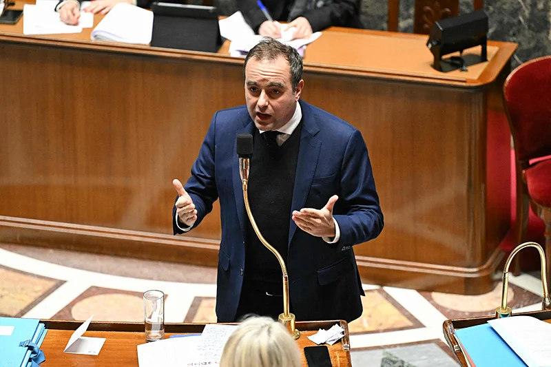 Начало 6 Франция най-накрая има бюджет за 2026-а след провала на два вота за недоверие