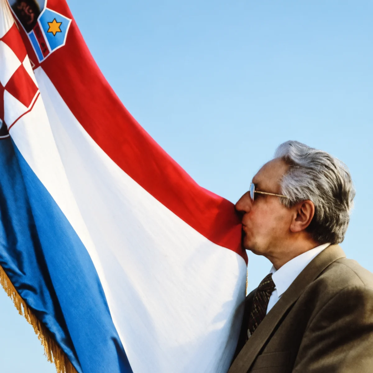 Как пропагандата оформя политическата реалност на избирателите 8 ft