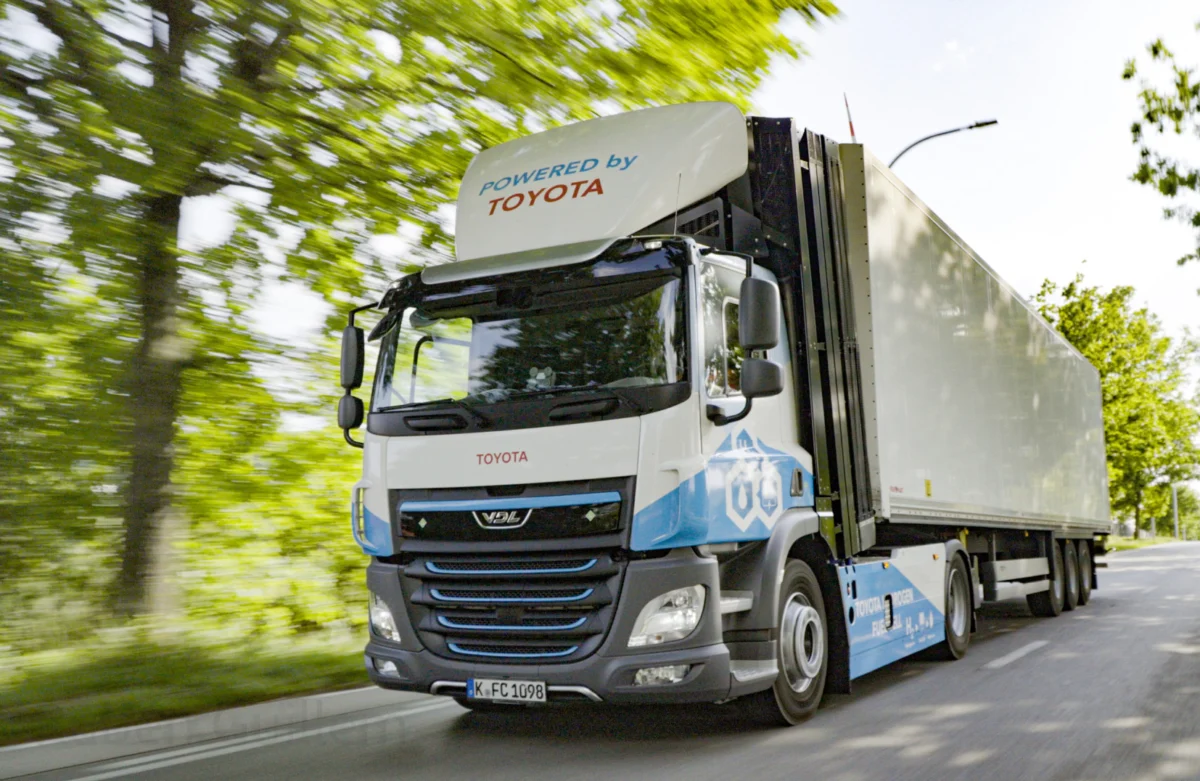 Toyota Motor Europe започва логистика с водородни камиони с нулеви емисии