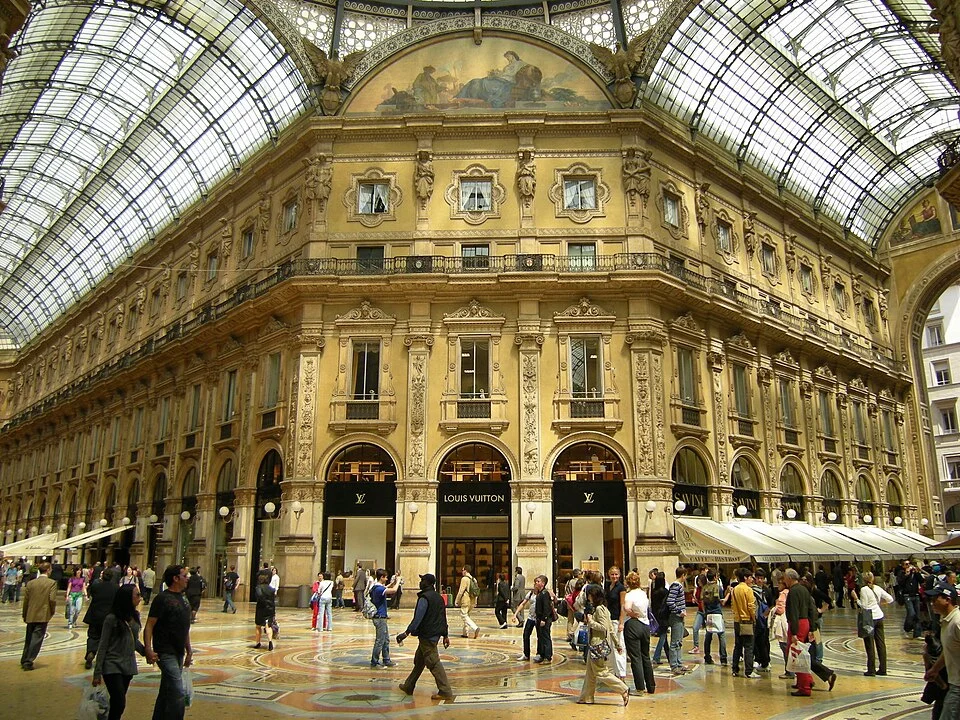 „Дяволът носи Прада 2“ увеличава туристическия поток към Милано 1 galeriya „viktor emanuil ii galleria vittorio emanuele ii